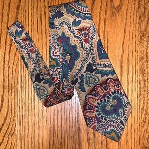 Perry Ellis Portfolio tie